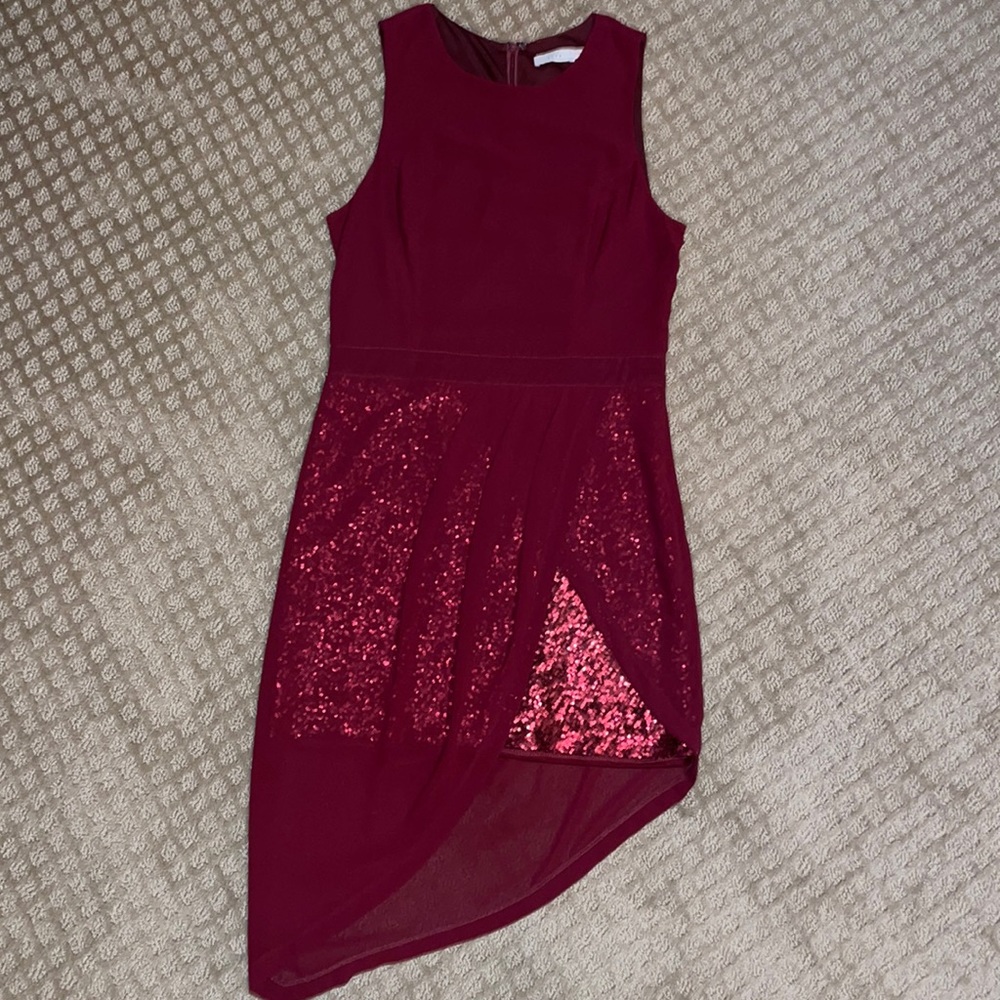 NEW! Cocktail Dress Hi-Lo with Sequin skirt and sheer overlay Size: 6